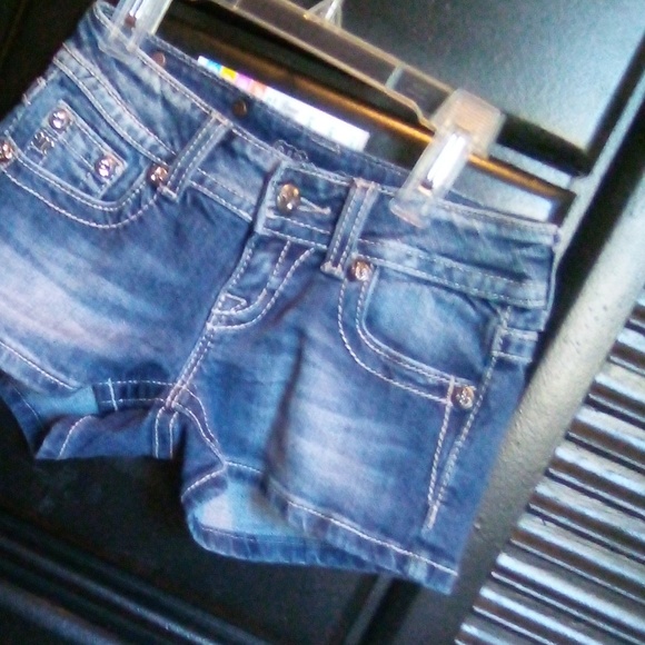 MissMe - Picture 4 of 4